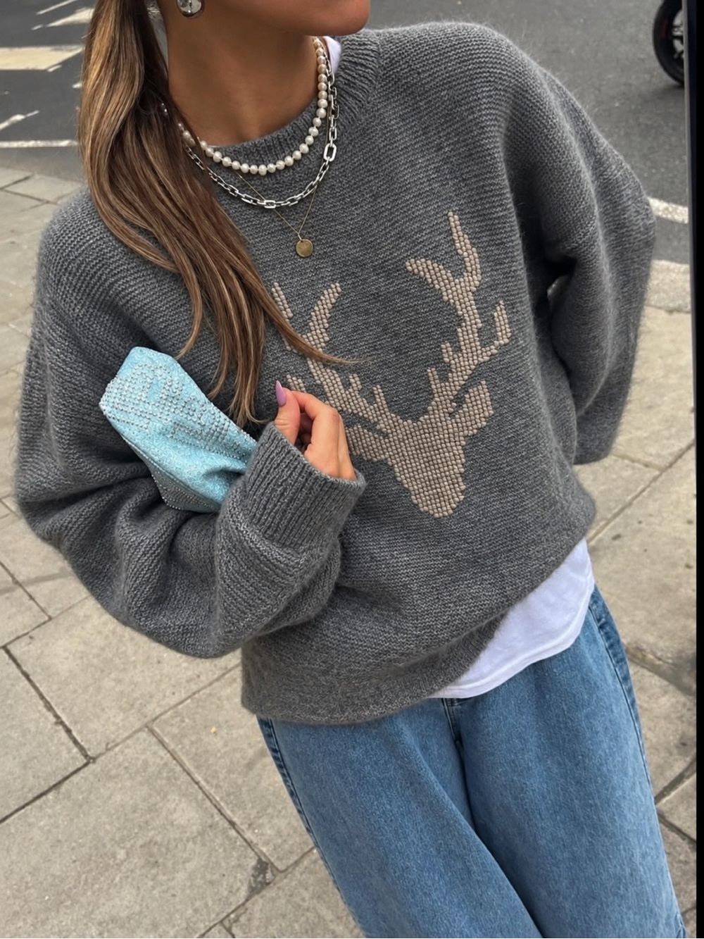 100% cashmere Cozy Gray Crewneck Sweater with Taupe Deer Motif - m/l